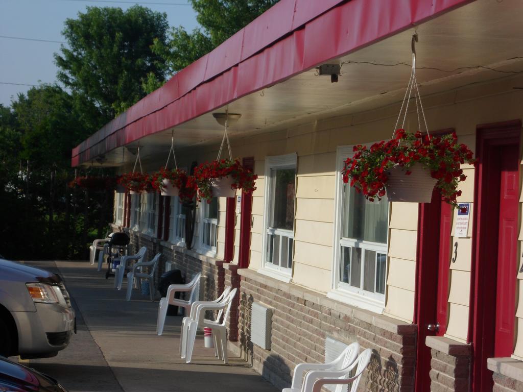 The Silver Birch Motel Goderich Kültér fotó