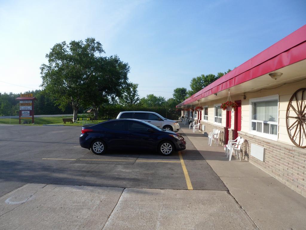 The Silver Birch Motel Goderich Kültér fotó