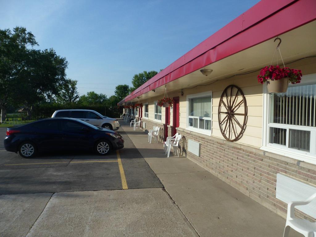 The Silver Birch Motel Goderich Kültér fotó