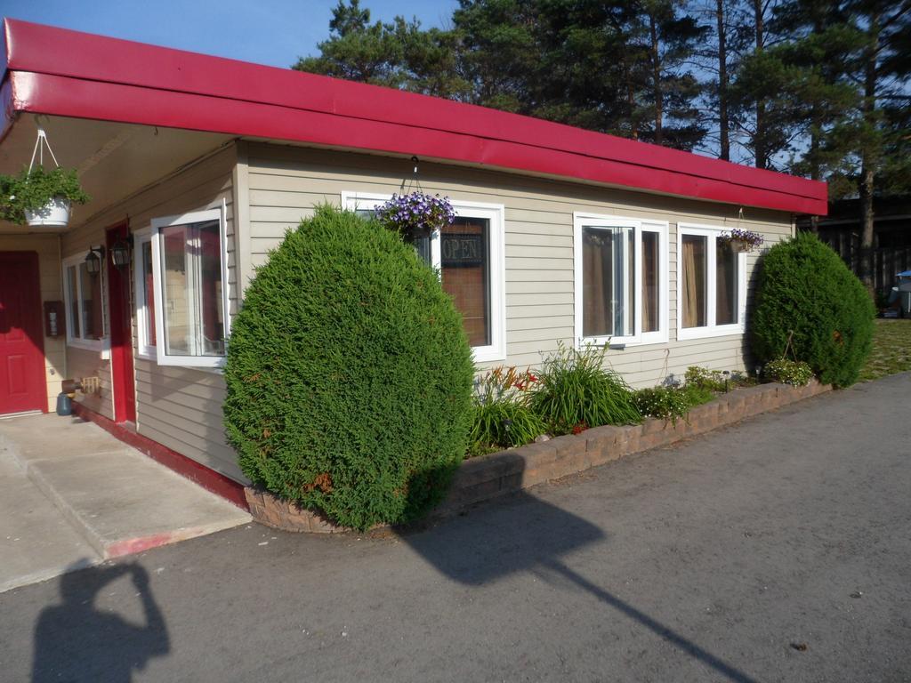 The Silver Birch Motel Goderich Kültér fotó