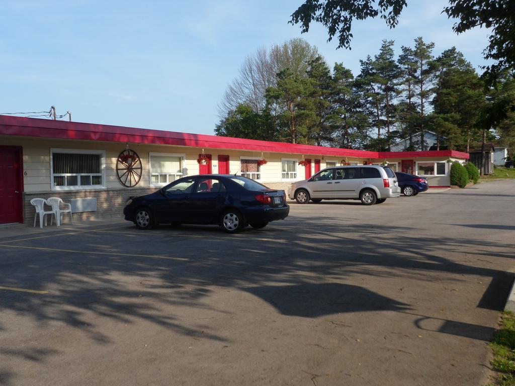 The Silver Birch Motel Goderich Kültér fotó